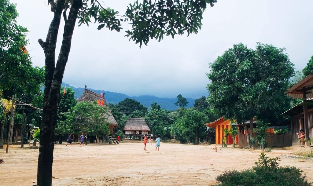 Khám phá làng Aur - ngôi làng của Thần Rừng