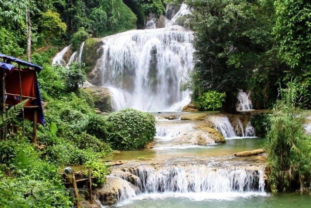 Vẻ đẹp hoang sơ hùng vĩ của thác Mu, Hòa Bình
