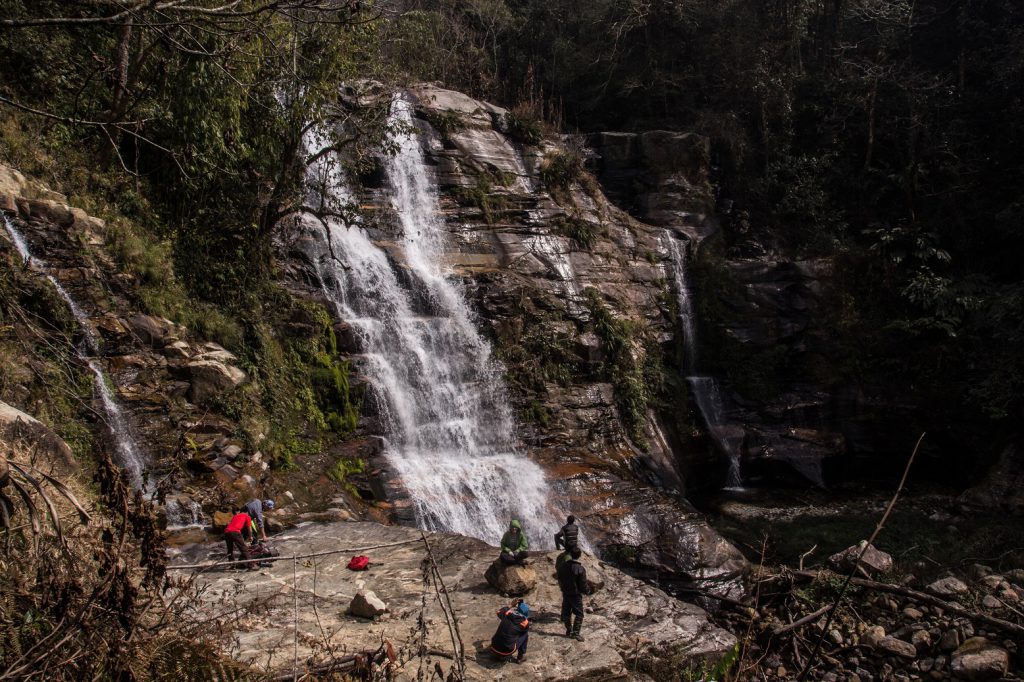 Tour trekking, leo núi chinh phục Khang Su Văn và các địa điểm du lịch đẹp ở Lai Châu, Việt Nam
