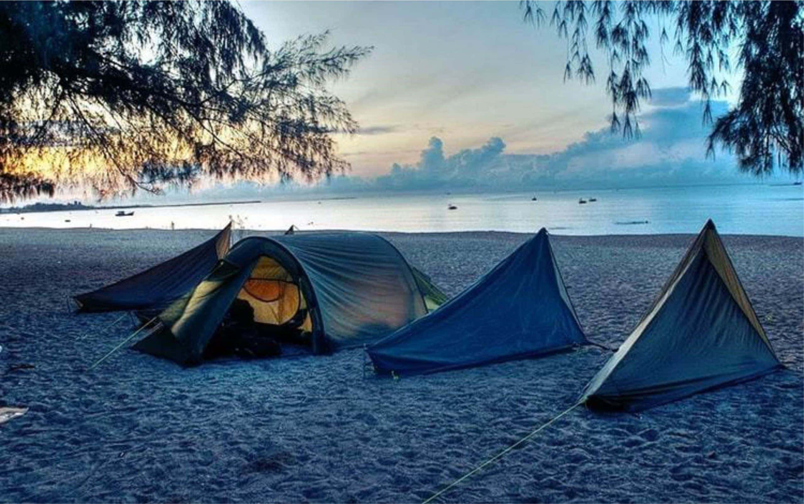 Bỏ túi 7 địa điểm cắm trại bên bờ biển đẹp nhất Việt Nam