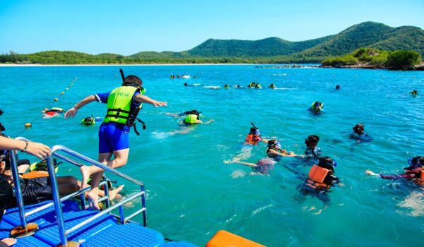 Tour Chèo Kayak Kết Hợp Lặn Biển Ở Đảo Samae San, Thái Lan