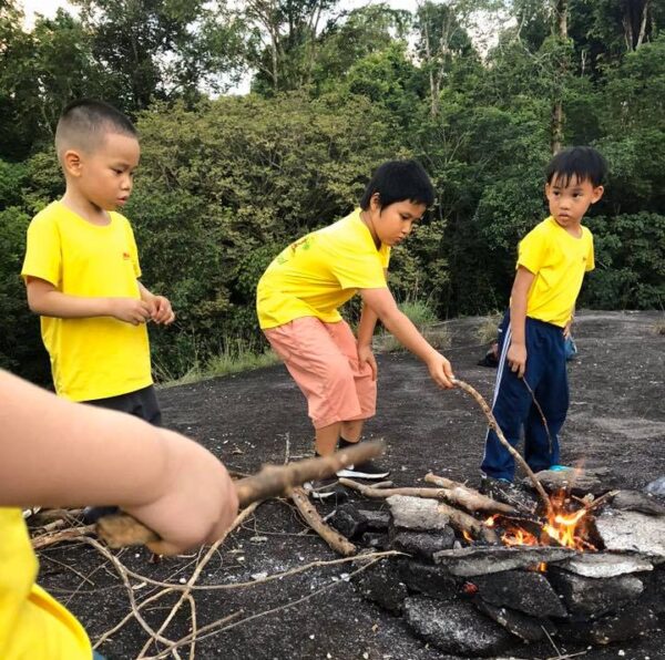 Tour du lịch teambuilding-đào tạo kỹ năng sinh tồn cho trẻ em