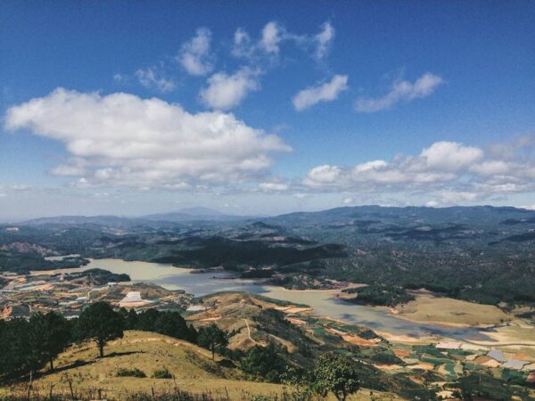 Tour Teambuilding Đà Lạt: Trekking, Leo Núi LangBiang 1 Ngày