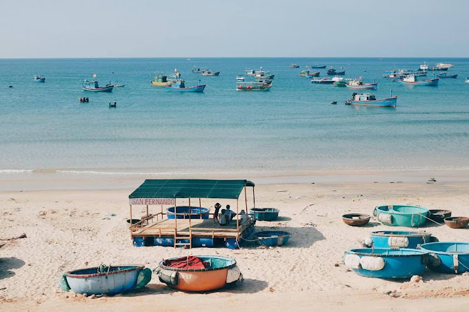 Làng chài Nhơn Hải