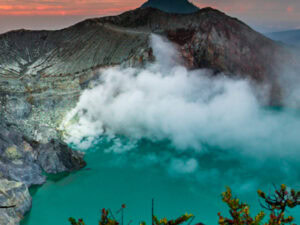 tour trekking ijen