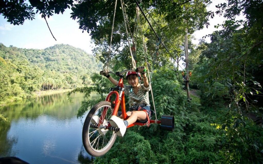 trượt zipline ở hua hin