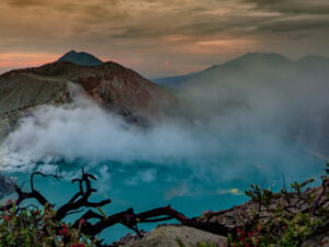 tour trekking ijen