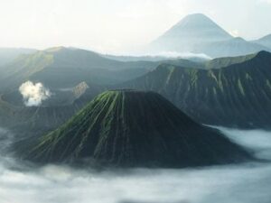 tour trekking núi lửa Bromo