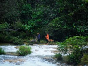 trekking thác Tát Gió