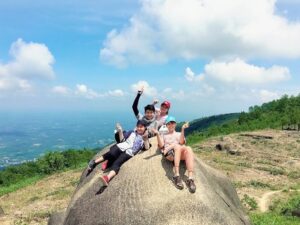 Tour 1 Ngày Trekking Chinh Phục Núi Chứa Chan (Gia Lào)