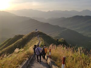 tour trekking Bình Liêu