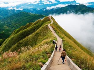 tour trekking Bình Liêu