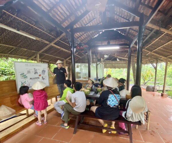 Tour tham quan nhà máy socola