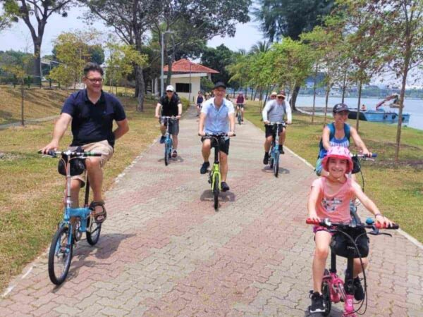 Tour 1 ngày đạp xe ở Singapore: các địa điểm tham quan & thưởng thức ẩm thực tại khu phố chinatown, HDV nhiệt tình, đặt vé online rẻ hơn mua trực tiếp 15%..