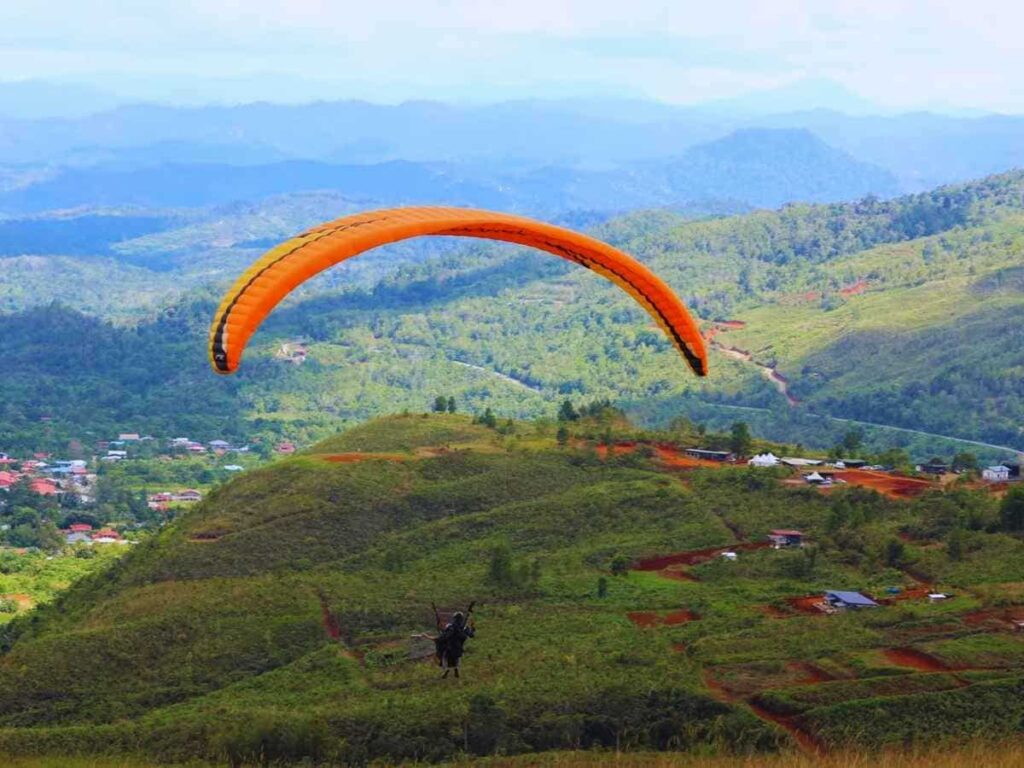 Kinh nghiệm du lịch bụi Malaysia: tour dù lượn ở Malaysia, tour Sabah 1 ngày, hướng dẫn viên nhiệt tình, đặt vé online uy tín, giá rẻ hơn mua trực tiếp 15%
