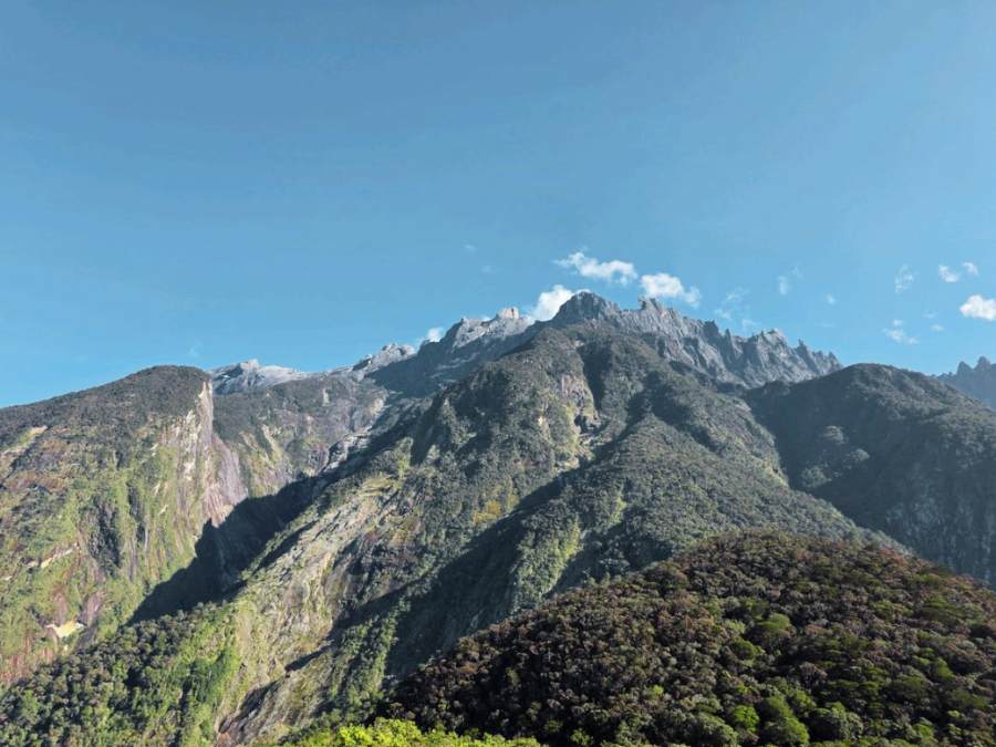 Tour du lịch bụi Malaysia 1 ngày