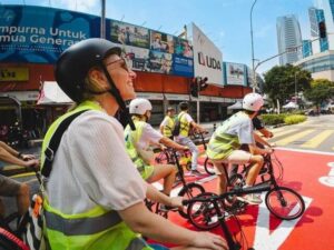 Du lịch bụi Malaysia: tour tự túc, 1 ngày đạp xe ở Kuala Lumpur, các địa điểm tham quan, HDV uy tín, tư vấn 24/7, đặt vé online giá rẻ hơn mua trực tiếp 15%