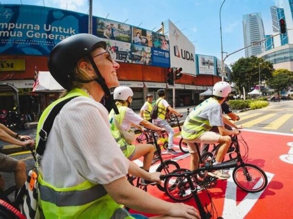 Du lịch bụi Malaysia: tour tự túc, 1 ngày đạp xe ở Kuala Lumpur, các địa điểm tham quan, HDV uy tín, tư vấn 24/7, đặt vé online giá rẻ hơn mua trực tiếp 15%