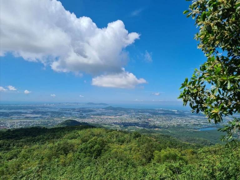Tour trekking, leo núi Dinh kèm Gala Dinner 2 ngày 1 đêm, thiết kế tour riêng & teambuilding gần TP.HCM, HDV uy tín, đặt vé online rẻ hơn mua trực tiếp 15%