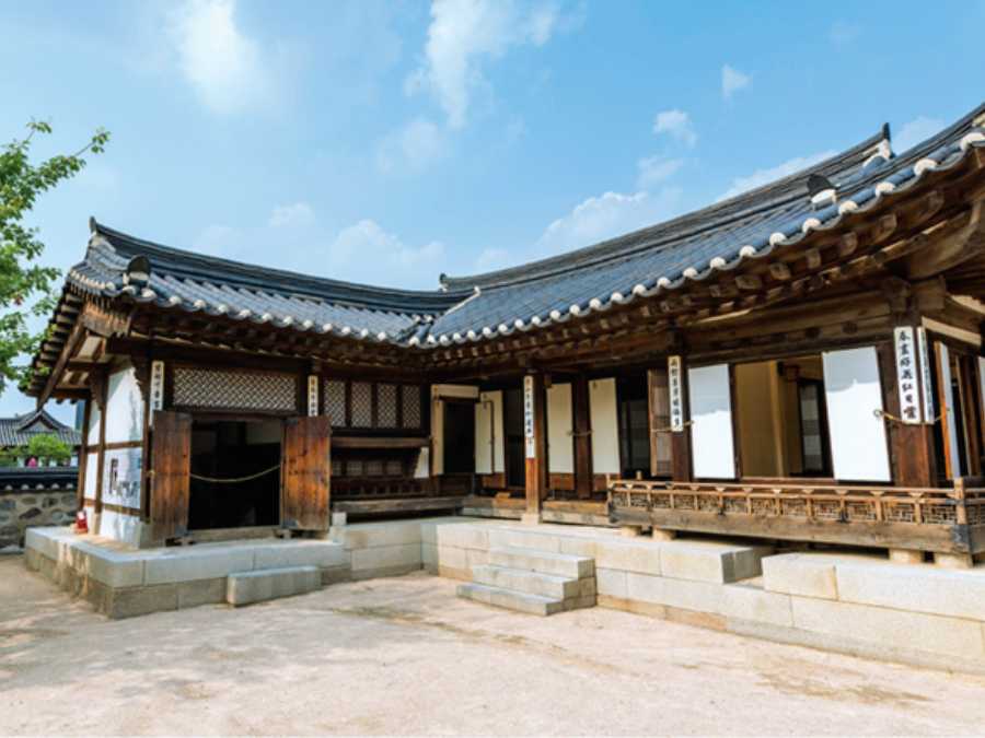 Tour trekking làng cổ Hanok Bukchon ở Seoul 1 ngày, kinh nghiệm du lịch bụi Hàn Quốc giá rẻ & tham quan các địa điểm nổi tiếng