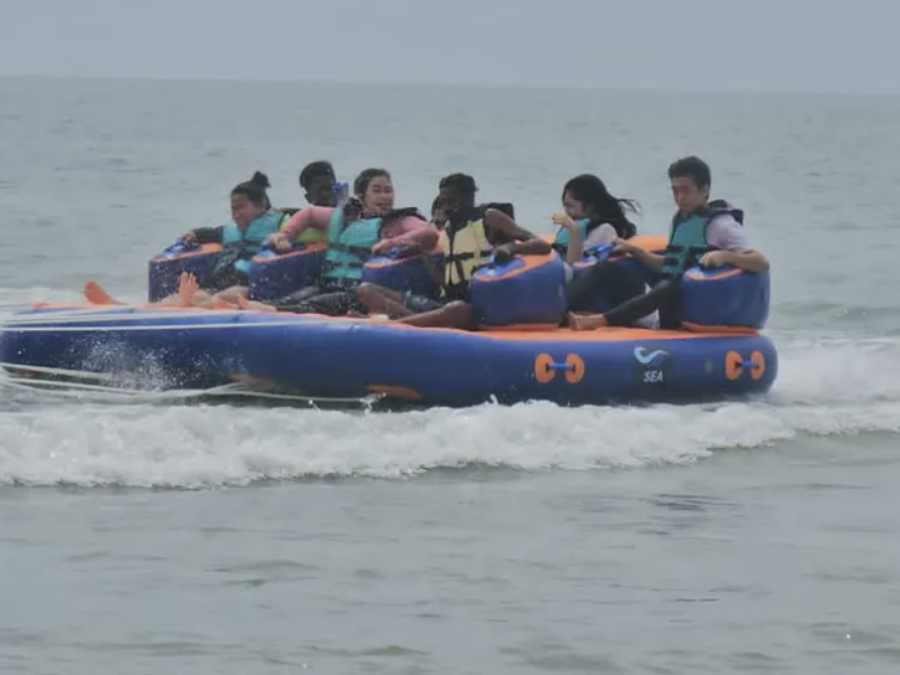 Vé chơi Parasailing & phao chuối ở biển Batu Ferringhi 1 ngày, kinh nghiệm đi tour du lịch Penang tự túc giá rẻ