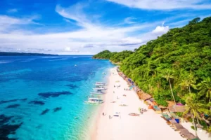 Du lịch tự túc đến Boracay tuyệt đẹp với trải nghiệm lặn biển snorkeling hấp dẫn