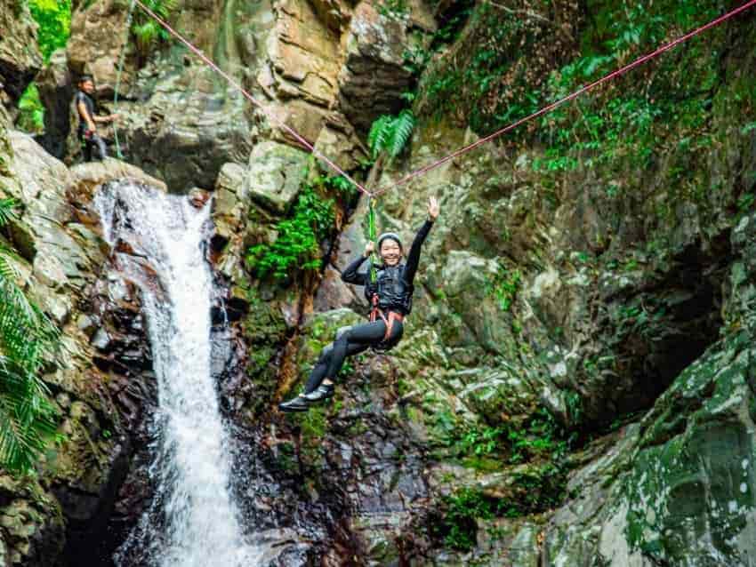 Kinh nghiệm 1 ngày trong tour du lịch OKinawa,trải nghiệm vé trượt zipline rừng Yanbaru, tham quan các địa điểm