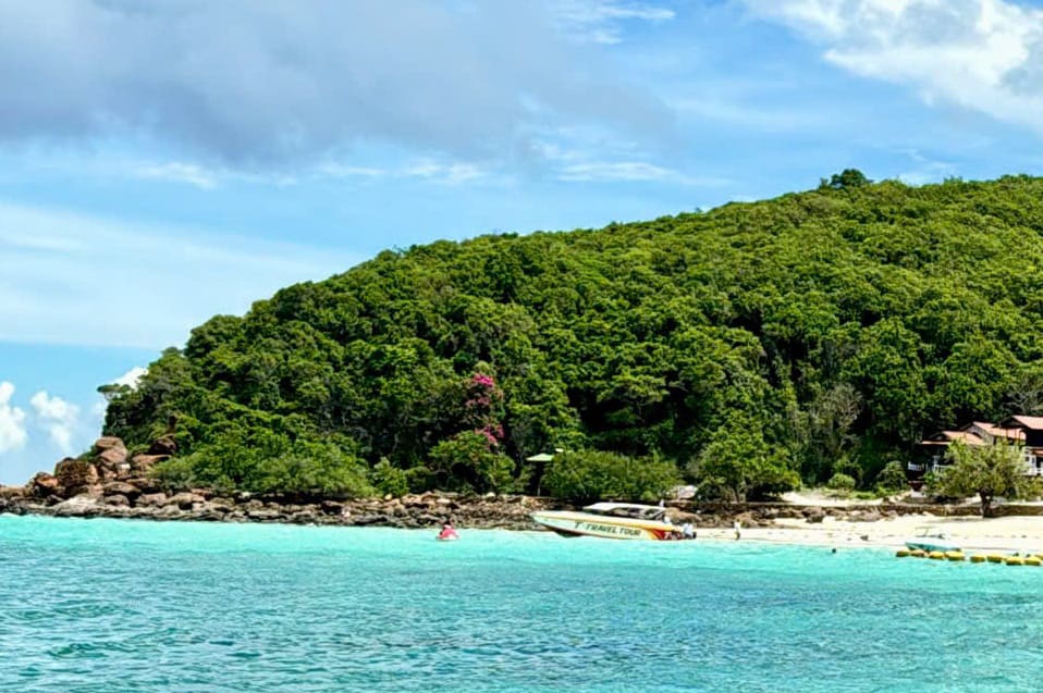 Kinh nghiệm du lịch Pattaya với tour 1 ngày, trải nghiệm đi mô tô nước và các địa điểm nổi tiếng