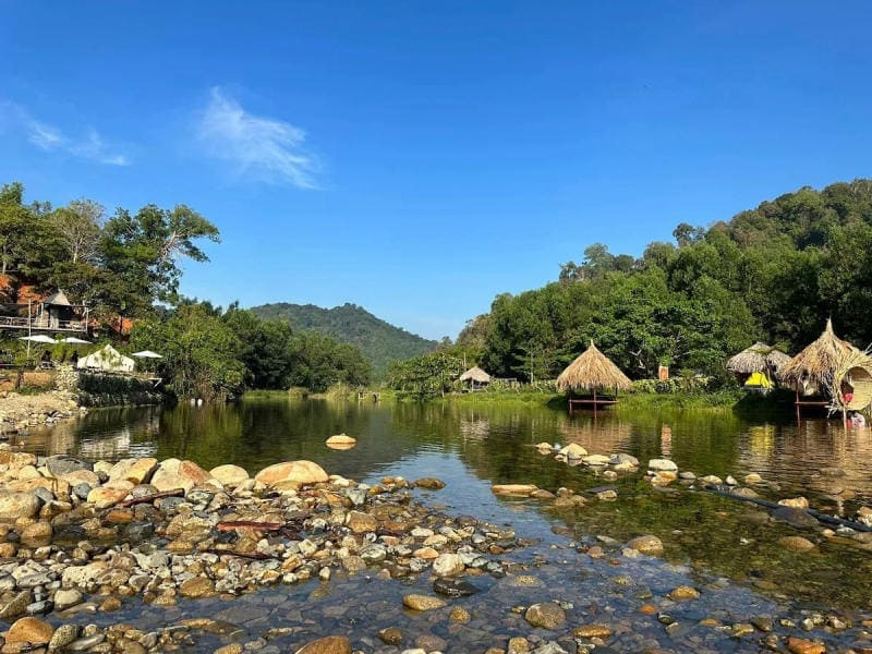 Tour trekking rừng Suối La Ngâu, cắm trại, du lịch Tánh Linh Bình Thuận