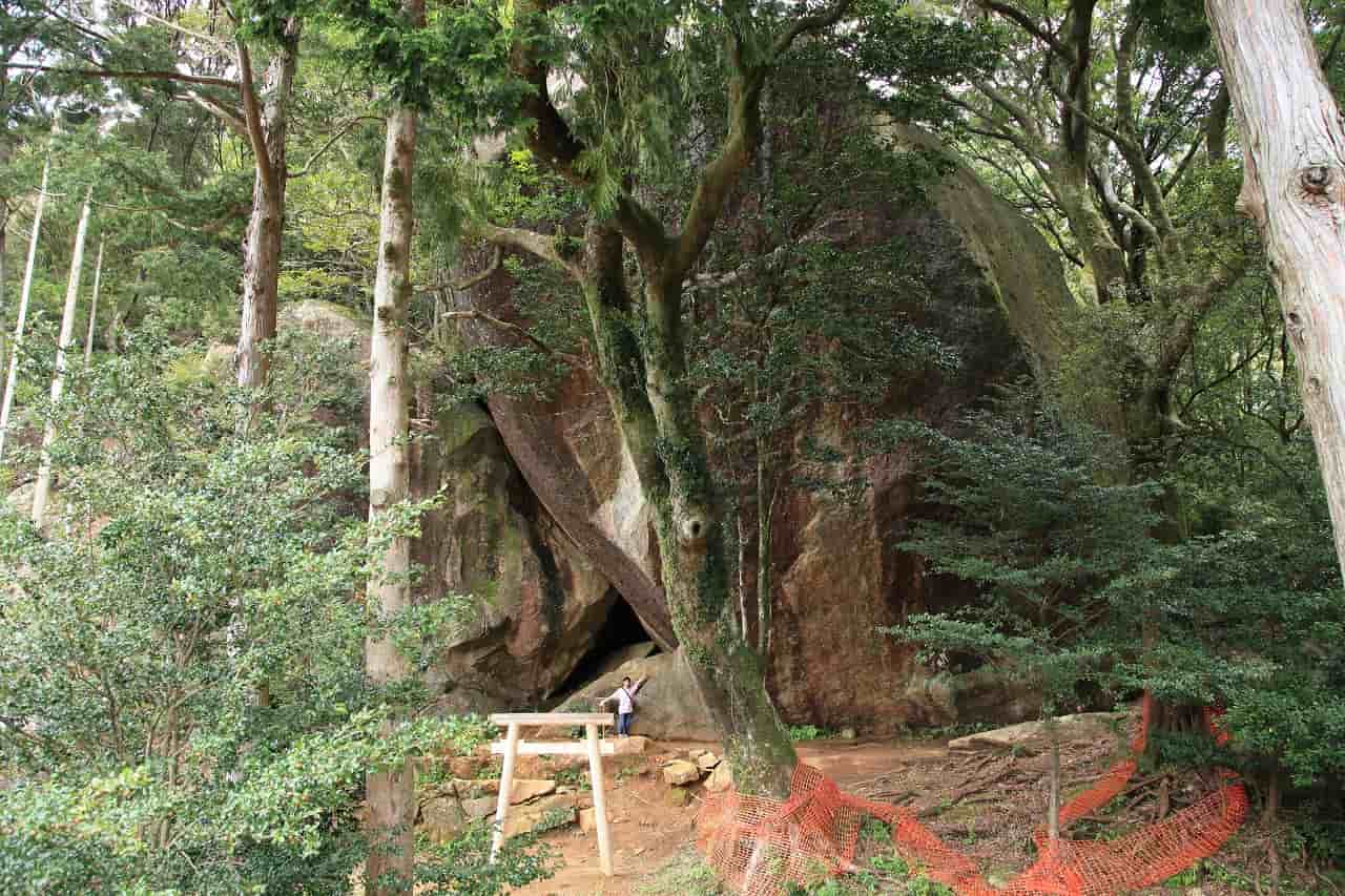 Kinh nghiệm đi tour du lịch tự túc, trekking Kamisanyama 1 ngày, các địa điểm du lịch Nobeoka